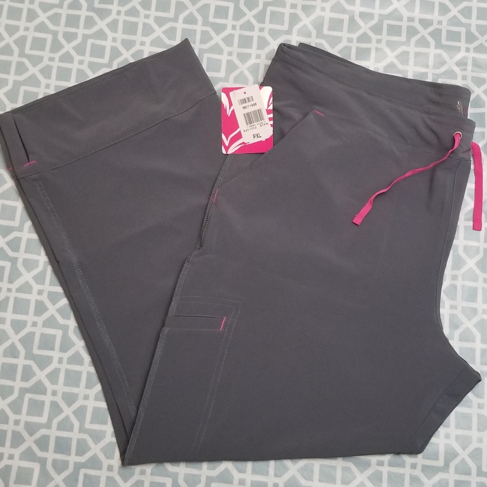 Smitten Hottie Women's Scrub Cargo Pants PXL